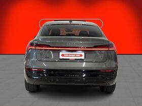 Audi Q8 e-tron vaihtoauto