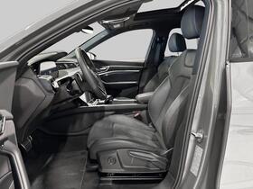 Audi Q8 e-tron vaihtoauto