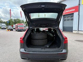 Volvo V60 Cross Country vaihtoauto
