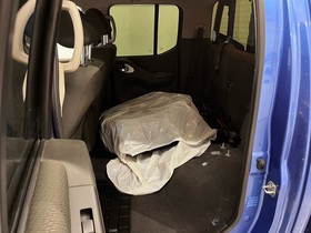 Nissan Navara vaihtoauto