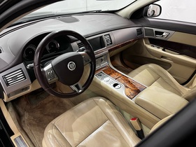 Jaguar XF vaihtoauto
