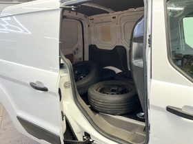 Ford Transit Connect vaihtoauto