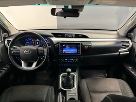 Toyota Hilux vaihtoauto