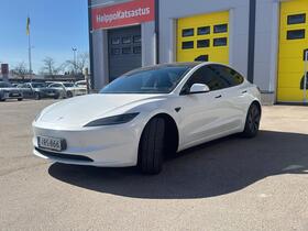 Tesla Model 3 vaihtoauto
