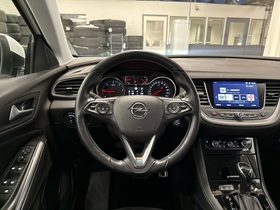 Opel Grandland X vaihtoauto