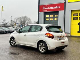 Peugeot 208 vaihtoauto