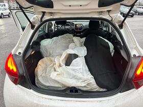 Peugeot 208 vaihtoauto