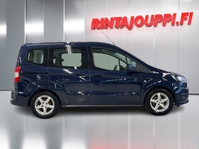 Ford Tourneo Courier vaihtoauto