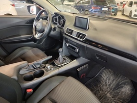 Mazda 3 vaihtoauto