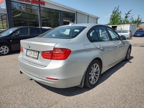 BMW 320 vaihtoauto