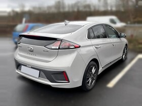 Hyundai IONIQ electric vaihtoauto
