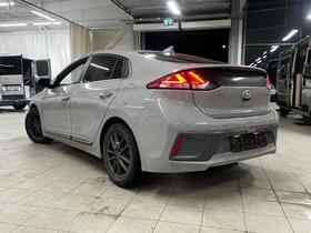 Hyundai IONIQ electric vaihtoauto