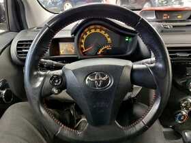 Toyota iQ vaihtoauto