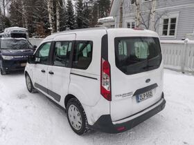 Ford Tourneo Connect vaihtoauto