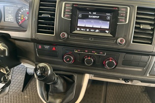 Volkswagen Caravelle vaihtoauto
