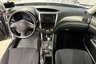 Subaru Forester vaihtoauto