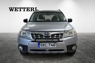 Subaru Forester vaihtoauto