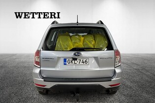 Subaru Forester vaihtoauto