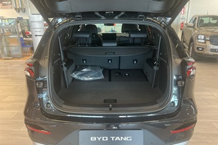 BYD Tang vaihtoauto