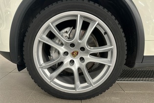 Porsche Cayenne vaihtoauto