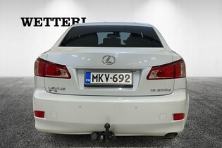 Lexus IS vaihtoauto