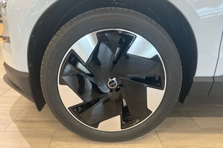 Volvo EX30 vaihtoauto