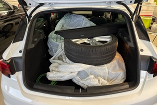 Opel Astra vaihtoauto