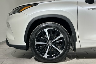 Toyota Land Cruiser vaihtoauto