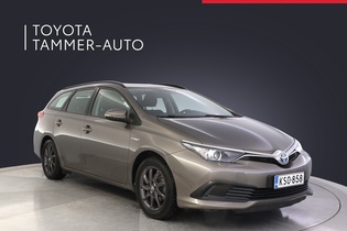 Toyota Auris vaihtoauto
