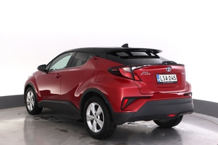 Toyota C-HR vaihtoauto