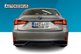 Lexus IS vaihtoauto