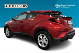 Toyota C-HR vaihtoauto