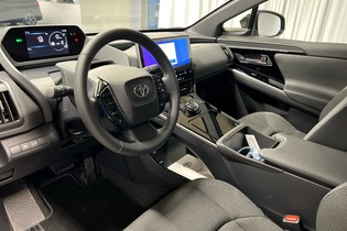 Toyota bZ4X vaihtoauto