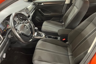 Volkswagen T-Roc vaihtoauto