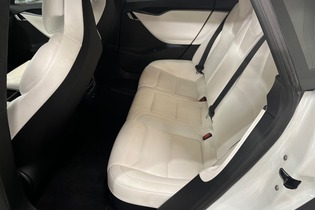 Tesla Model S vaihtoauto