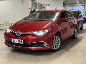 Toyota Auris vaihtoauto