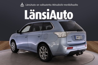 Mitsubishi Outlander PHEV vaihtoauto