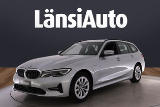 BMW 330 vaihtoauto