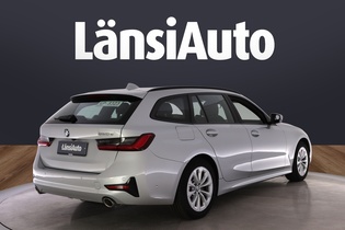 BMW 330 vaihtoauto