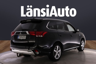 Mitsubishi Outlander PHEV vaihtoauto