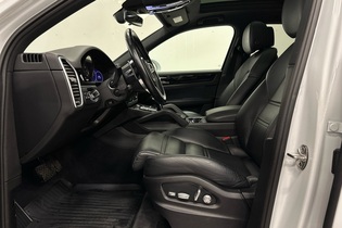 Porsche Cayenne vaihtoauto