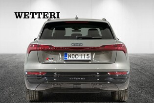 Audi Q8 e-tron vaihtoauto