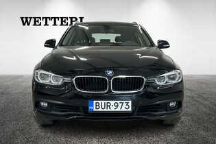 BMW 320 vaihtoauto
