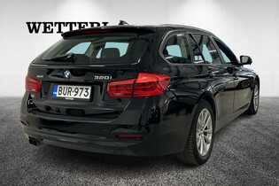 BMW 320 vaihtoauto