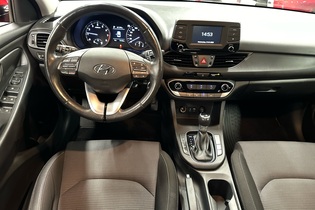 Hyundai i30 5d vaihtoauto