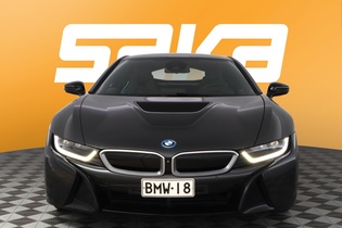 BMW i8 vaihtoauto