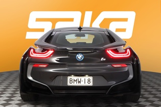 BMW i8 vaihtoauto