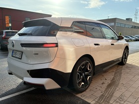 BMW iX vaihtoauto