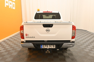 Nissan Navara vaihtoauto
