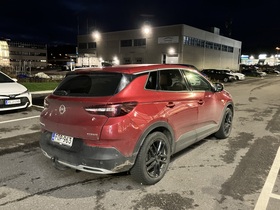 Opel Grandland vaihtoauto